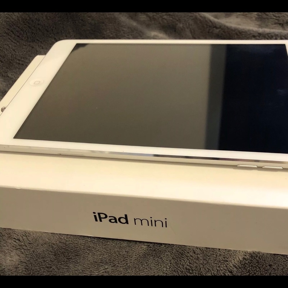 iPad mini 1st gen sprint